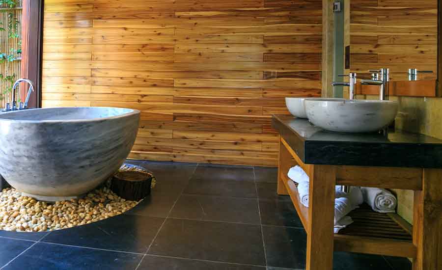 Aménagement intérieur bois agencement salle bain à Cannes 06